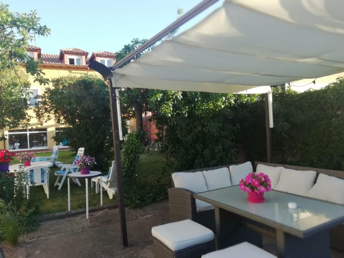 Vila Boleta A 5 Minutos De Leon, Casa Con Jardin San Andrés del Rabanedo Exteriér fotografie